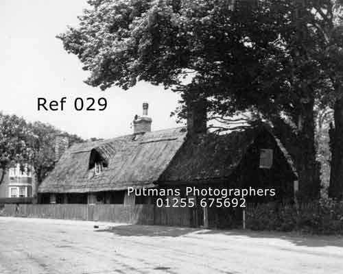 Ref 029 Thatch Cottage