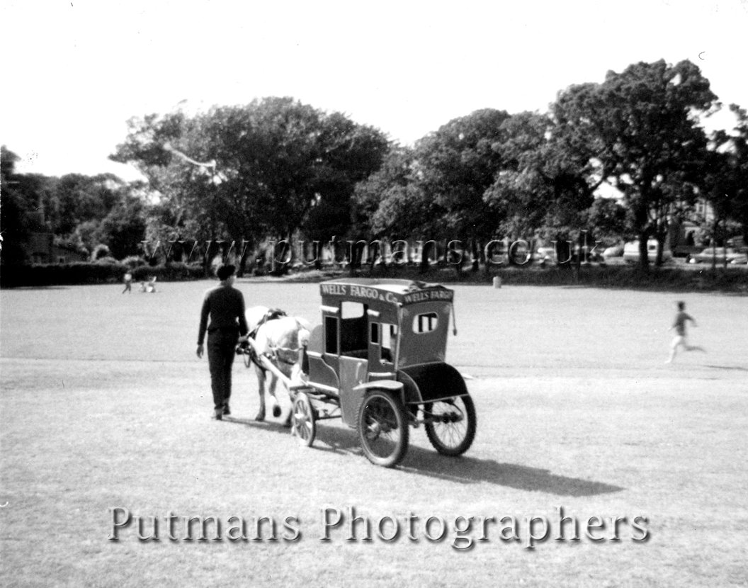 Ref 1056 Wells Fargo coach Jubilee Field