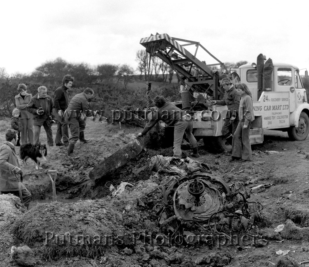Ref 1287A Recovery of Halifax Bomber 18th March 1973
