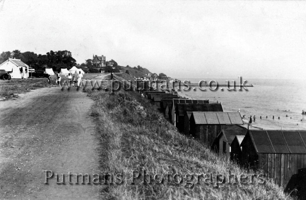Ref 1321 Cliff top towards Mabel Greville