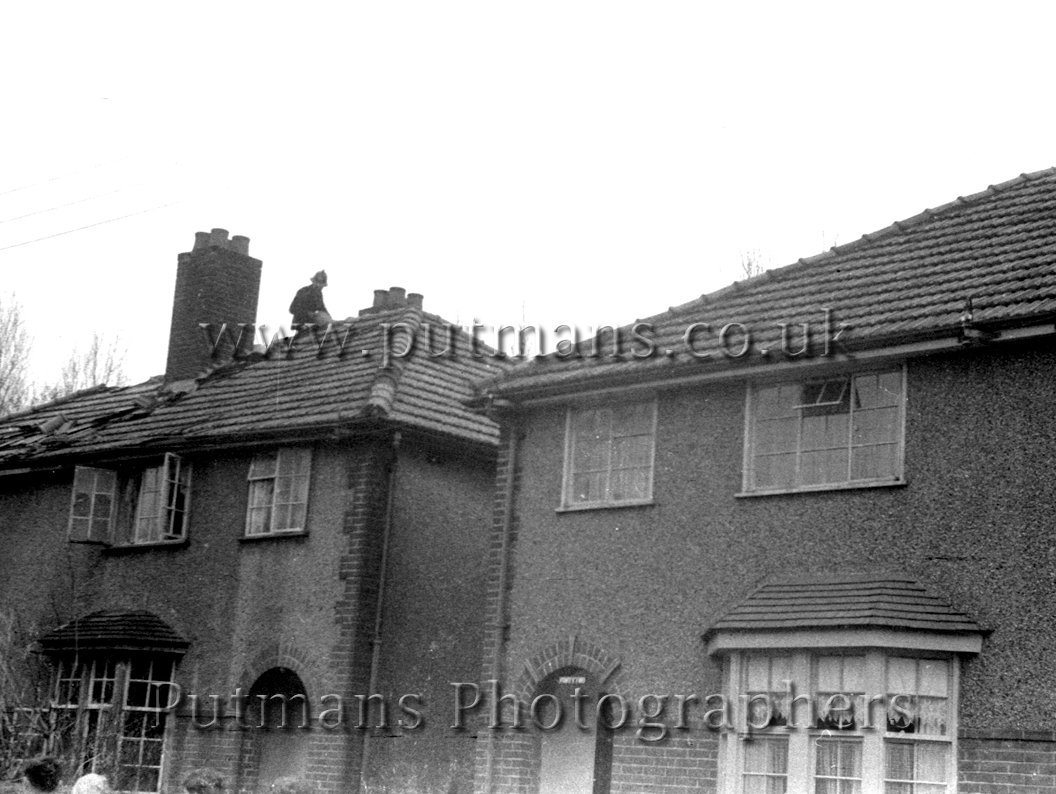 Ref 1426 Fatal Fire 1st Avenue 3rd April 1954