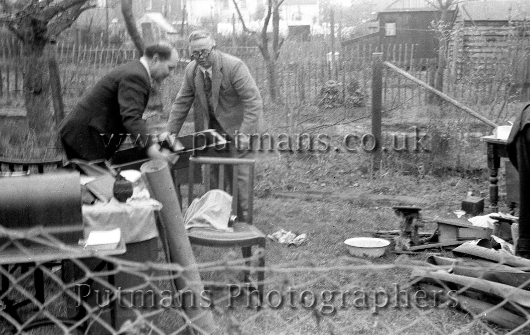Ref 1428 Fatal Fire 1st Avenue 3rd April 1954
