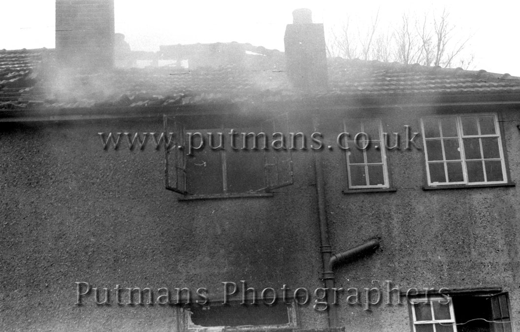 Ref 1429 Fatal Fire 1st Avenue 3rd April 1954