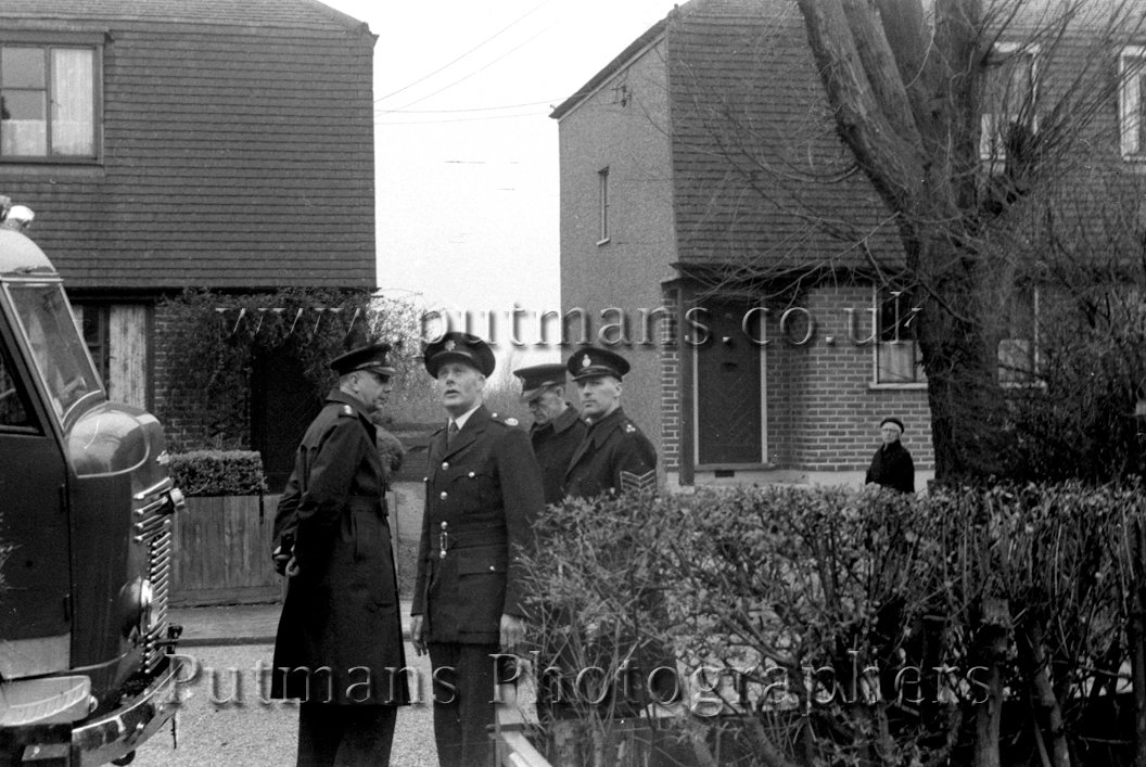 Ref 1430 Fatal Fire 1st Avenue 3rd April 1954