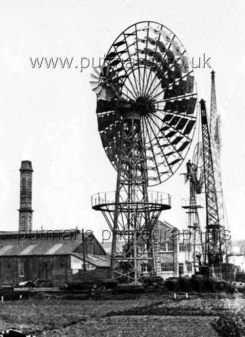 Ref 1591 Warners Foundry - Windpump manufactured 1912