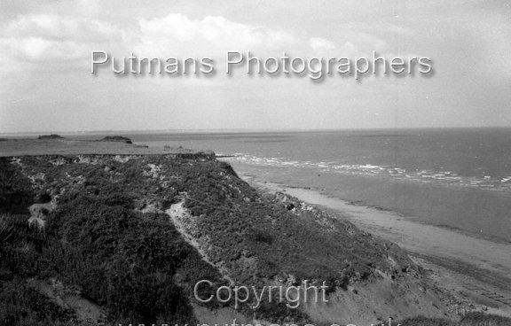 Ref 2185 Naze Cliffs 1956