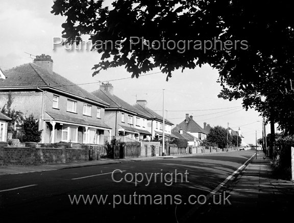 Ref 2203 Percival Road 1984