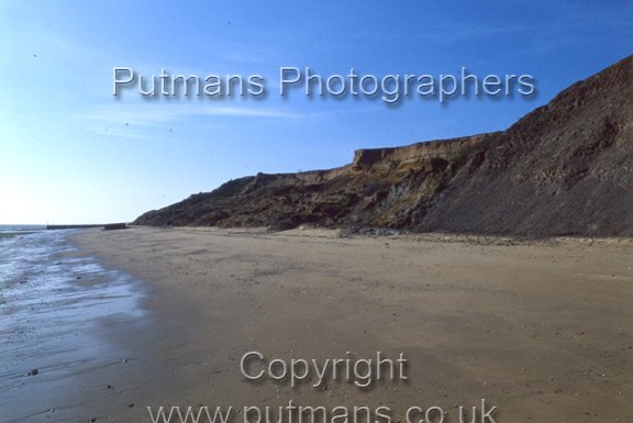 Ref 2272 Naze Cliffs 1978