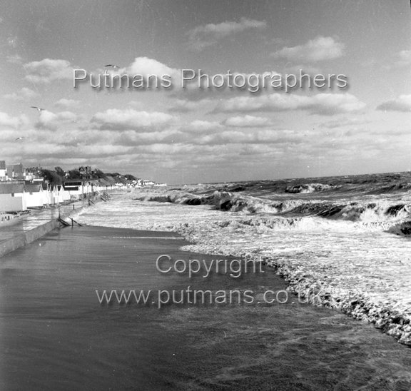 Ref 2299 Rough sea view from Coastguard Station to Hipkins 23rd Dec 1961