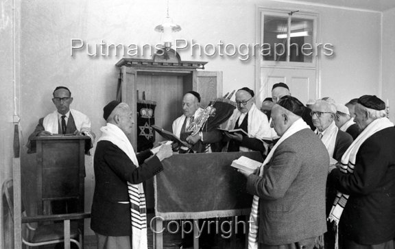 Ref 2531 Samuel Lewis Home prayers 1966