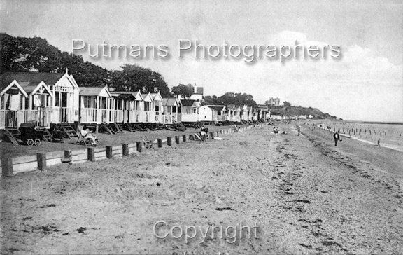 Ref 2674 East Beach