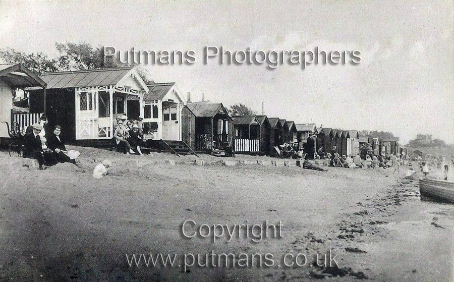 Ref 2877 East Beach