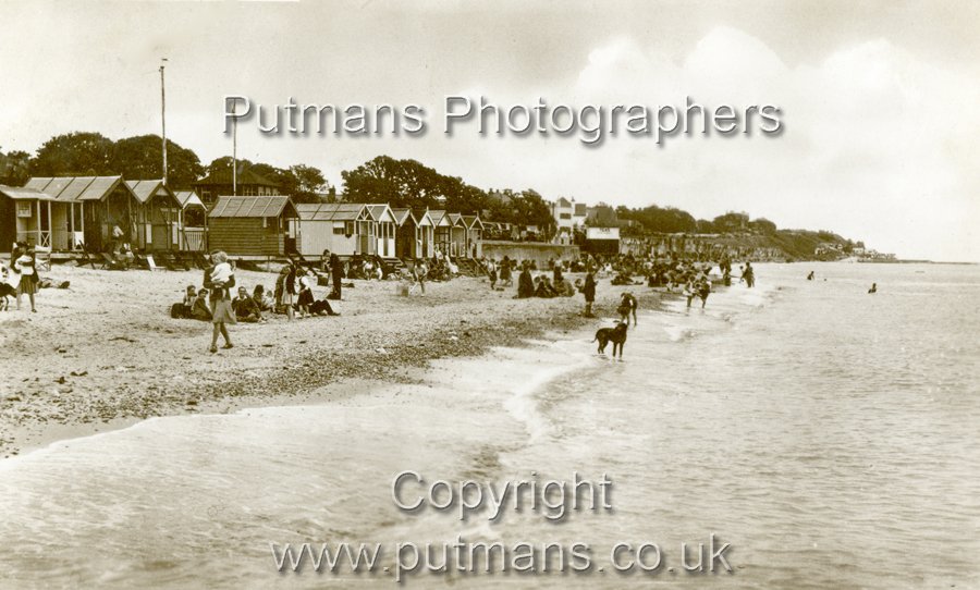 Ref 2889 East Beach from Eastcliff Breakwater pre 1951