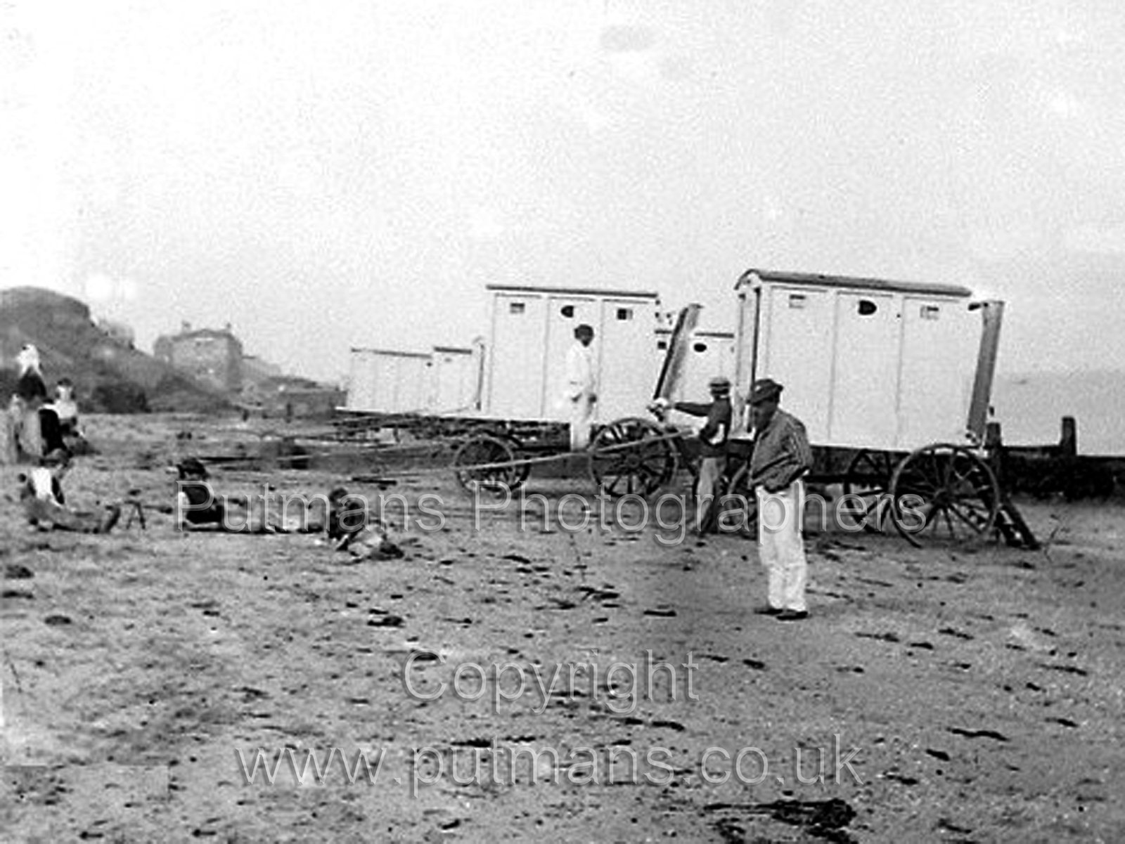 Ref 3003 South Beach bathing machines