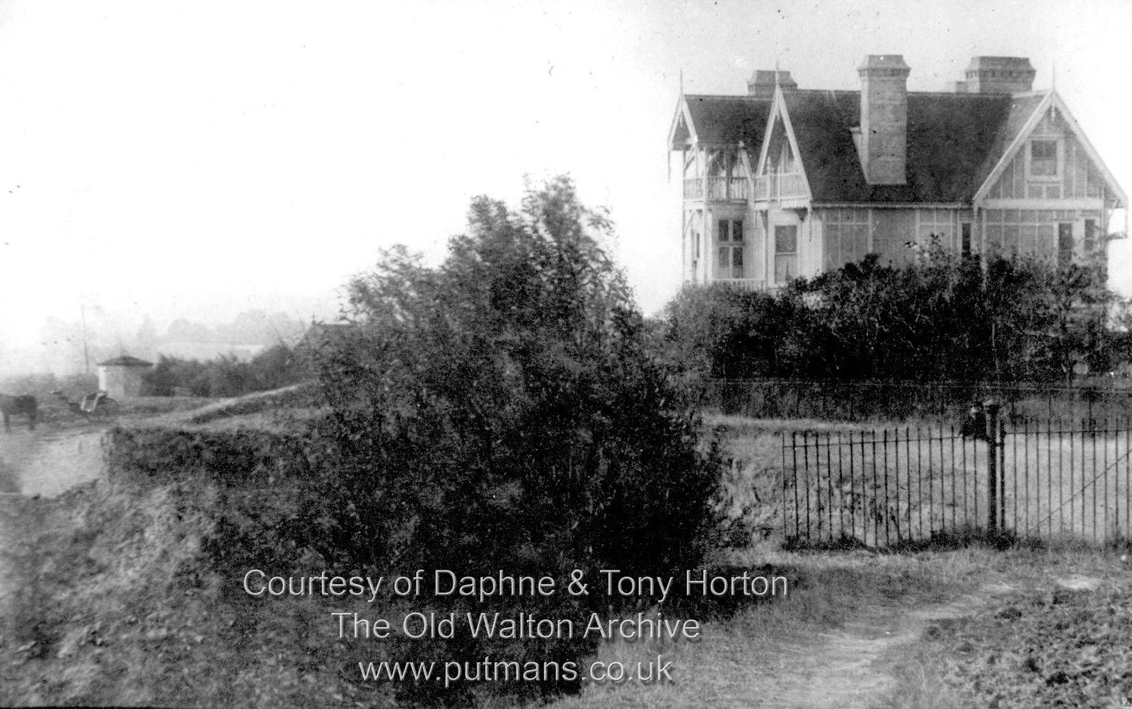 Ref 3080 St. Osyth Home for Girls (later Mabel Greville) & Grey's Camera Obscura