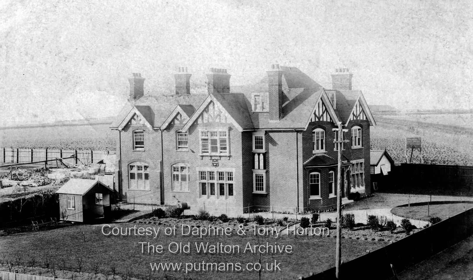 Ref 3177 Earlswood newly built