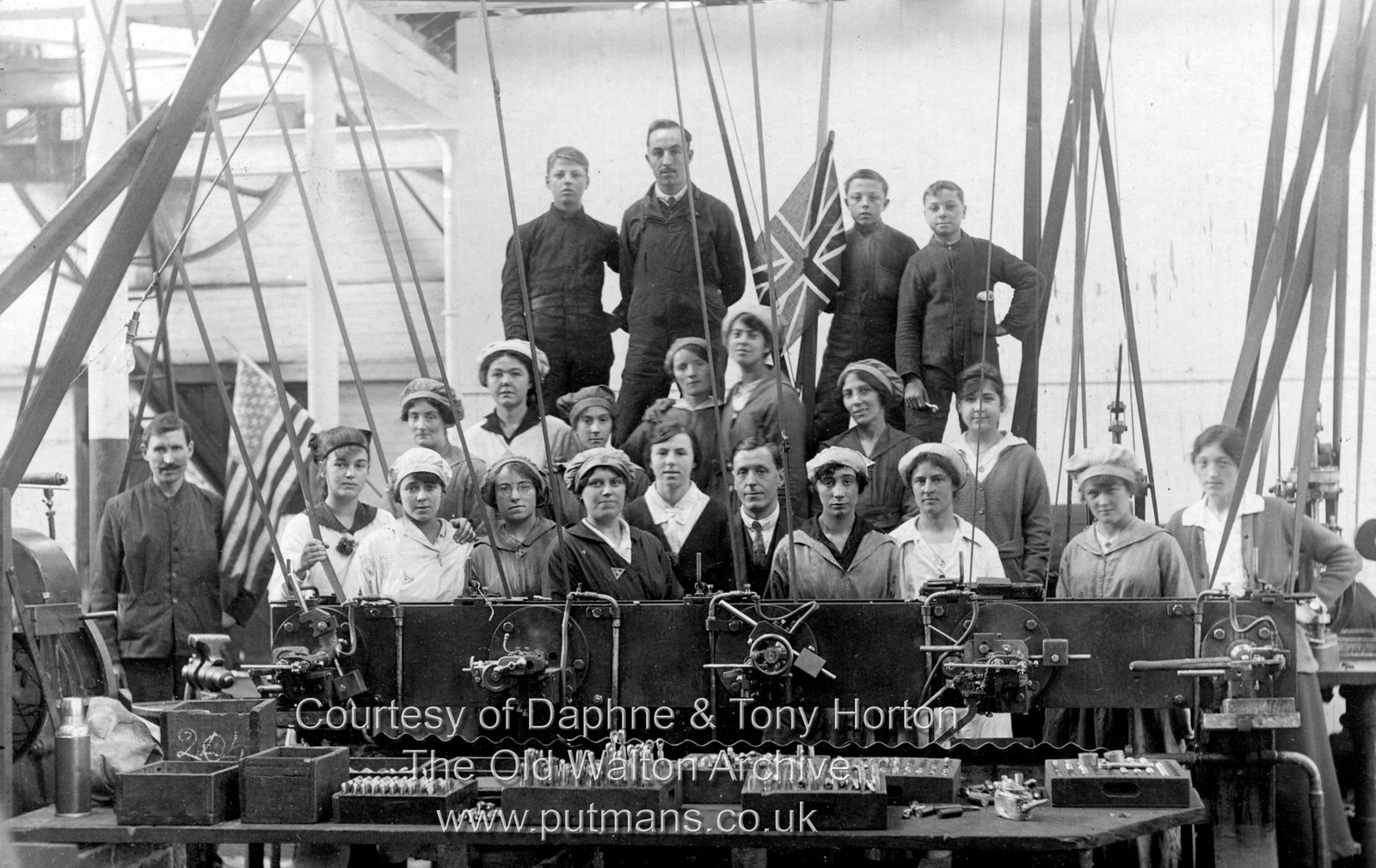Ref 3180 Foundry Workers