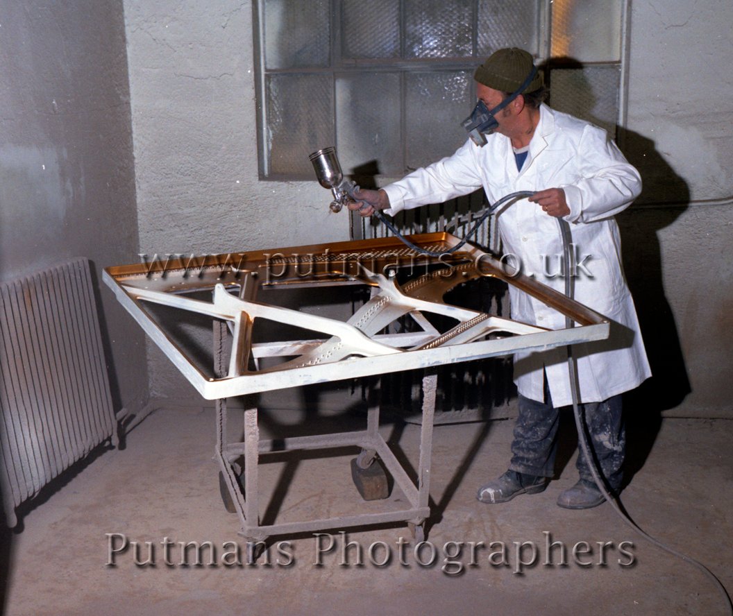 Ref 492-2 Harmers Foundry June 1973 - Roy Turner
