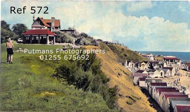 Ref 572 Hipkin's Beach & Mabel Greville
