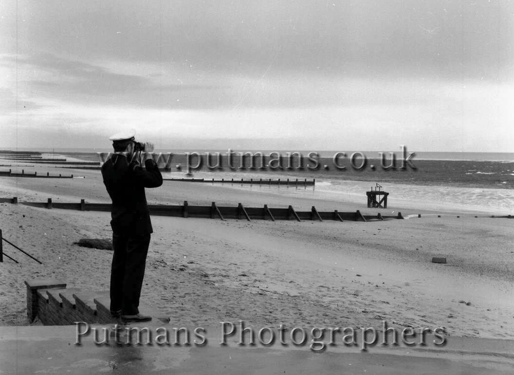 Ref 621A Extreme ebb tide 19th Jan 1972