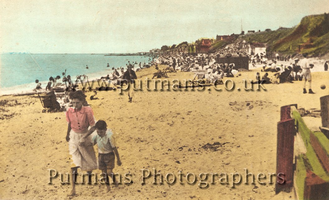 Ref 746 East Beach from bottom of Hipkins' slope