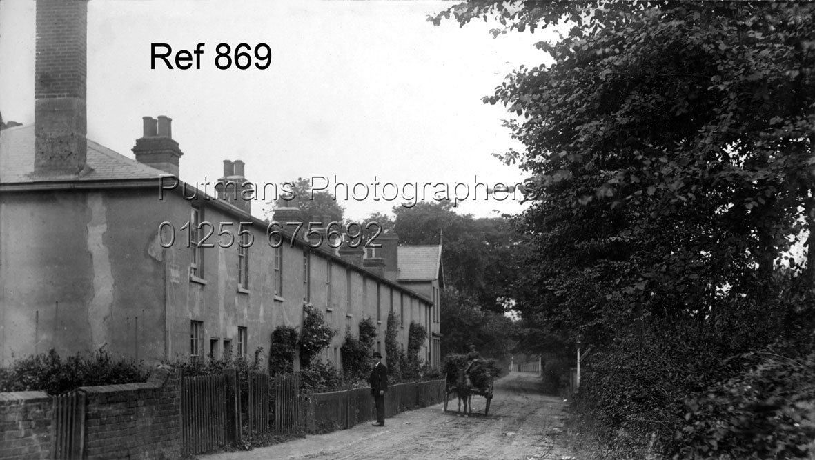 Ref 869 Broomfield Cottages