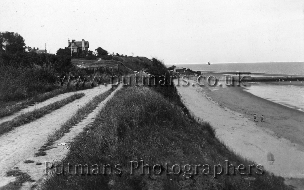 Ref 971 Naze cliffs & Mabel Greville