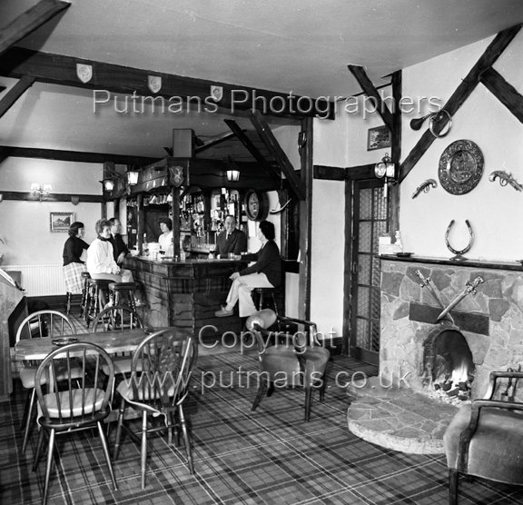 Ref OF552 Glencoe Hotel c1979