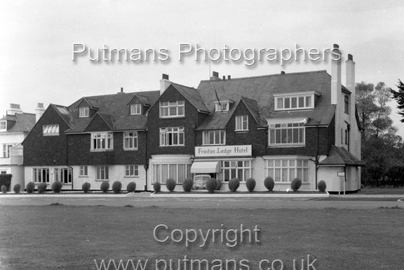 Ref OF557 Frinton Lodge Hotel 1953