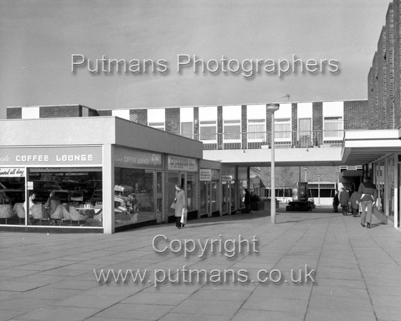 Ref OF588 The Triangle Centre 20th November 1974