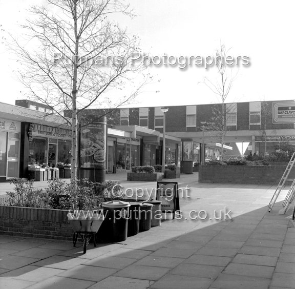 Ref OF591 The Triangle Centre 20th November 1974