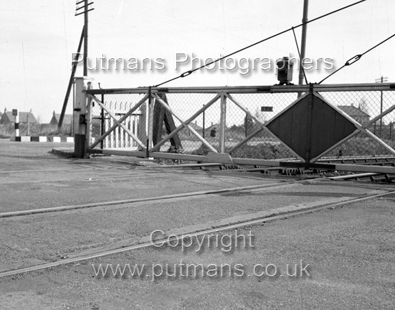 Ref OF605 Level Crossing 13th April 1949