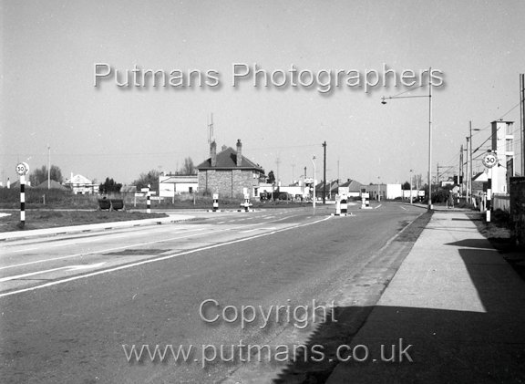Ref OF635 Frinton Gates 1959