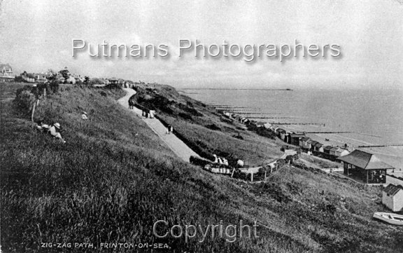 Ref OF664 The Zig Zag Path to the beach