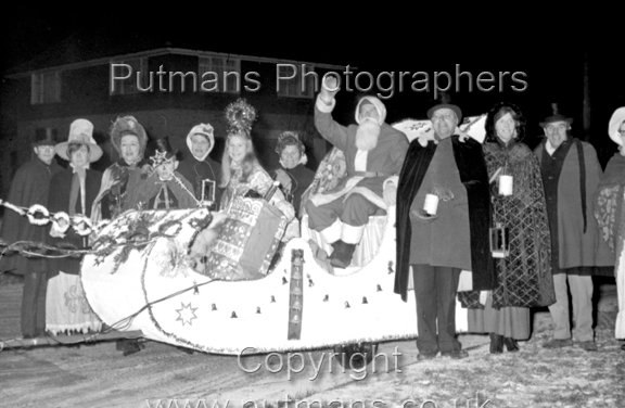 Ref OF673 Saxon Theatre Christmas sleigh 1967