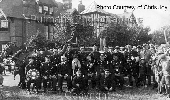 Ref OF 675 Firemen group