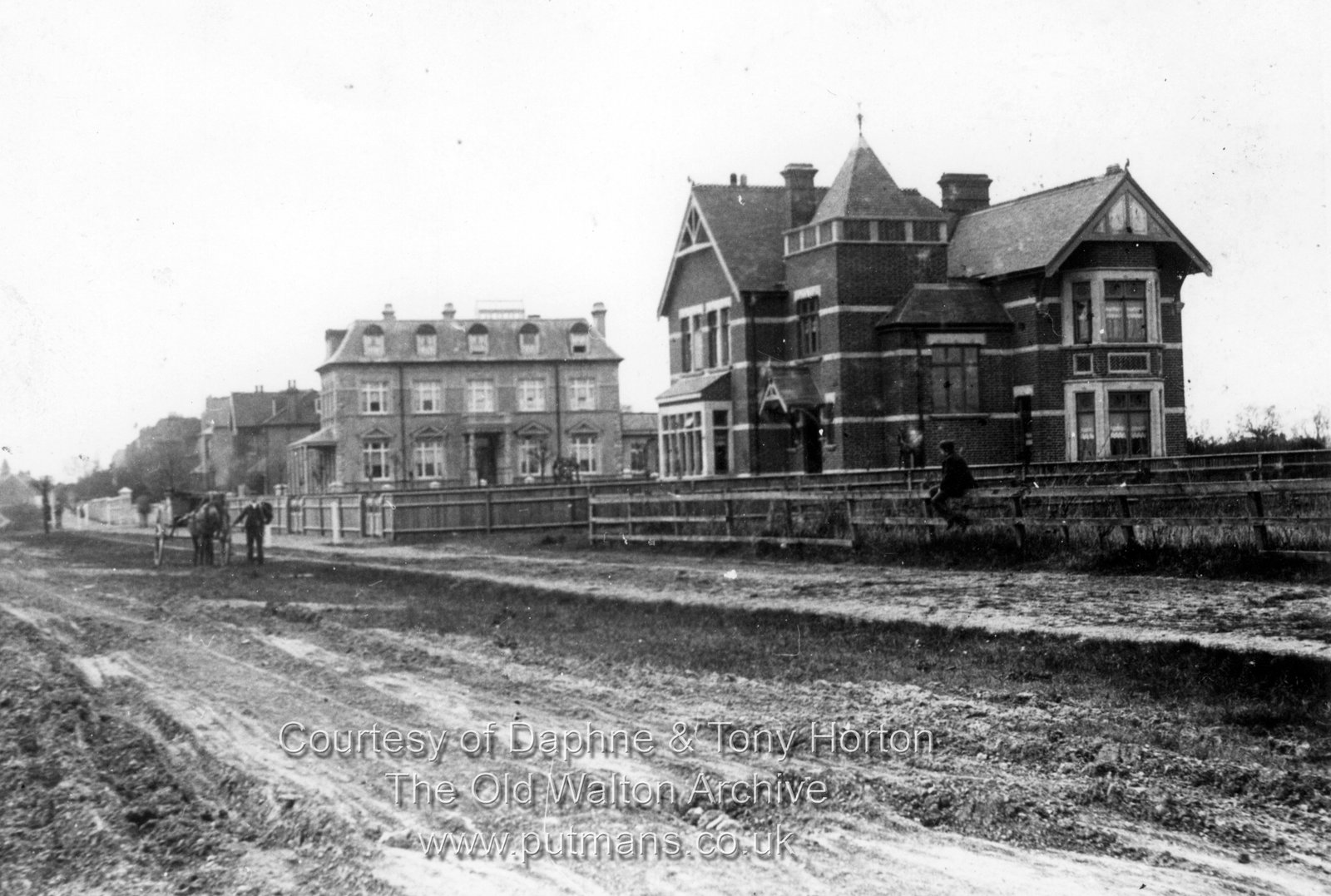 OF 719 Queens Hotel & The Gables
