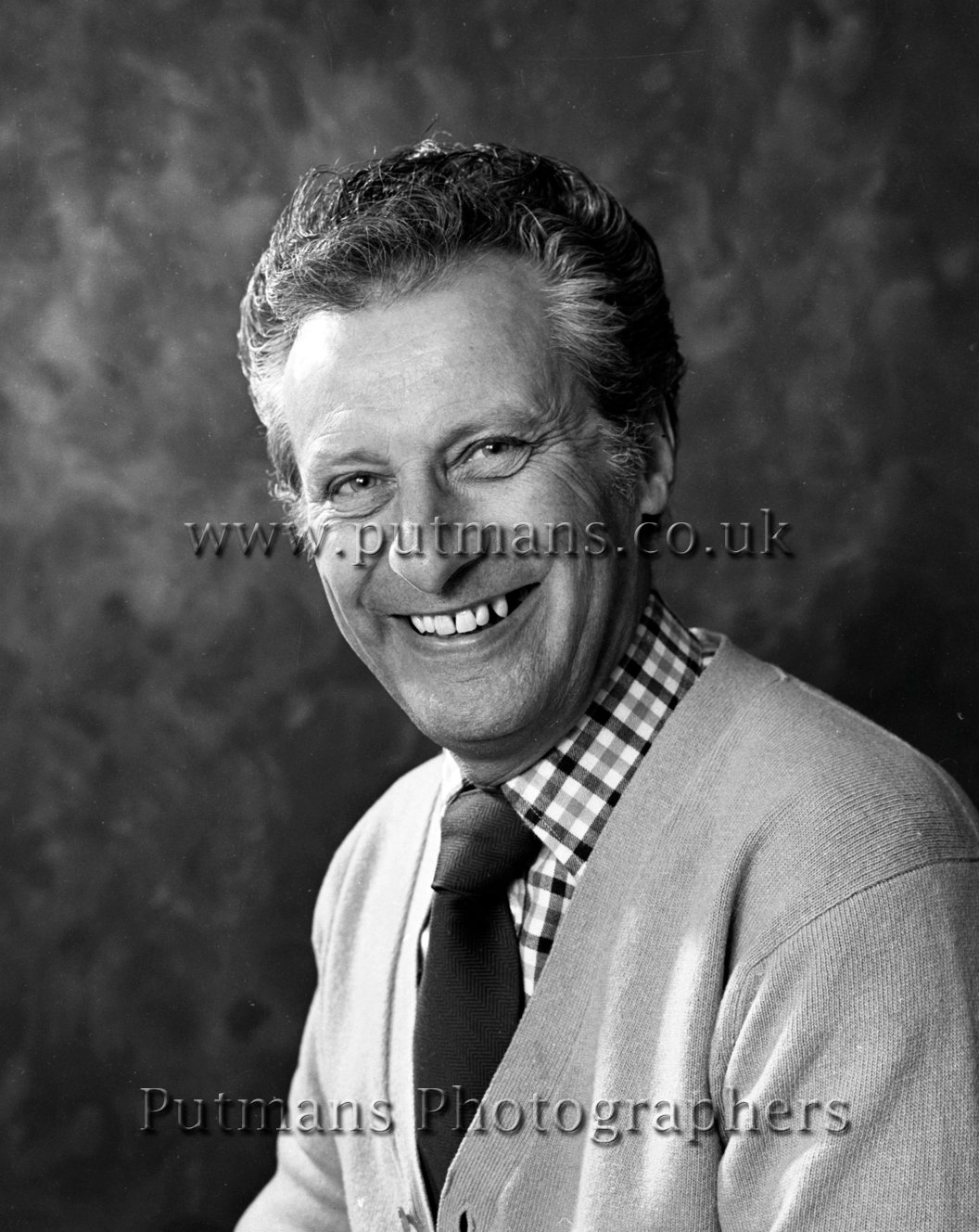 Adams Ken 1976