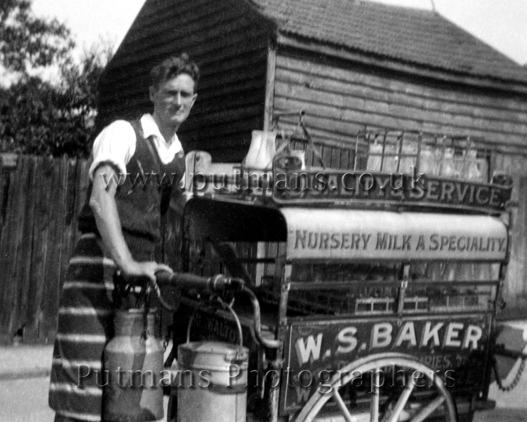 Dawson Cyril - Milkman c1938