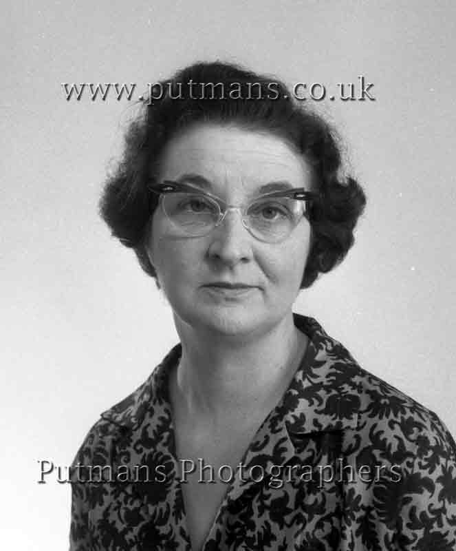 Edmunds Mrs Kitty 1960
