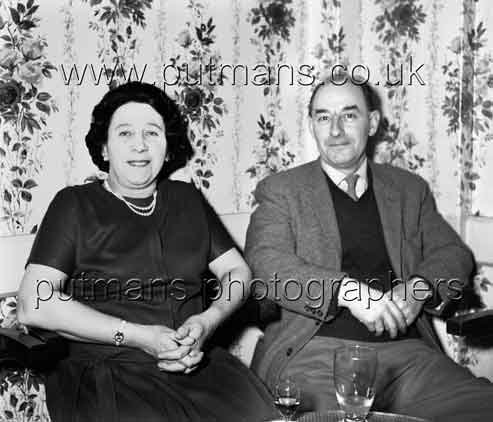 Frost Doris & Maurice (Jack) 1975