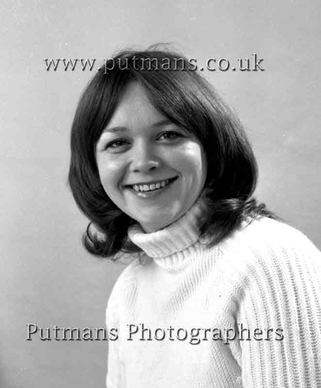 Frost Pauline 1973