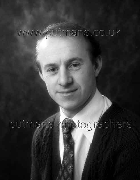 Frost Peter 1975