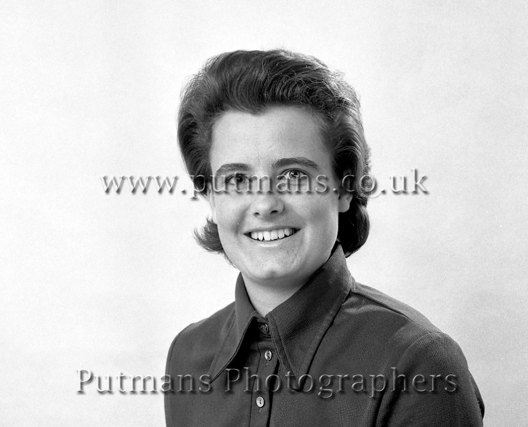 Fulcher Diane (nee Lilley) 1973