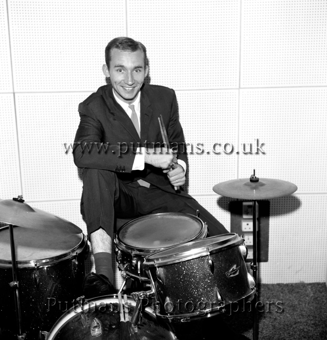Garton Robin 1966