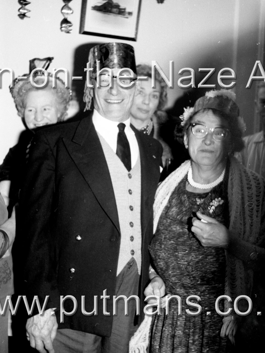 Grinham Fred & Wife New Year's Eve 1962