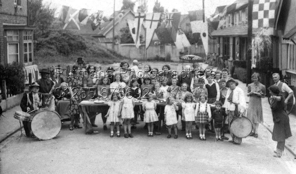 Churchfield Road VE Day party