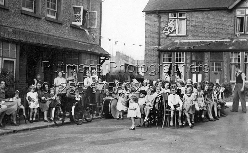 Churchfield Road VJ Day party