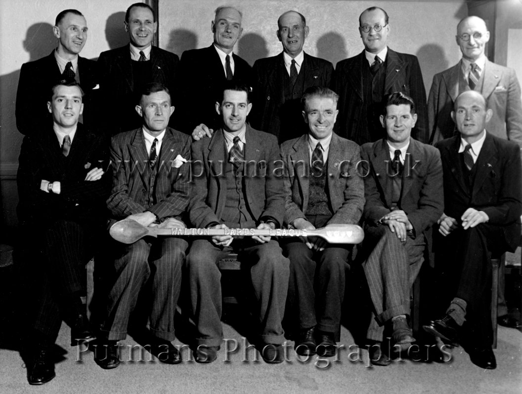 Darts Team ? 1950