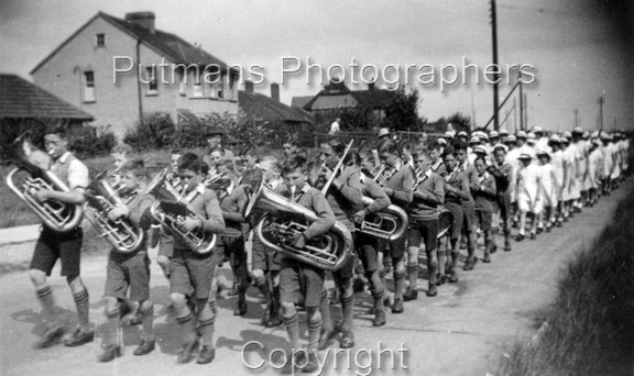 LCC Children Camp Church Parade Mill Lane 10-7-1937